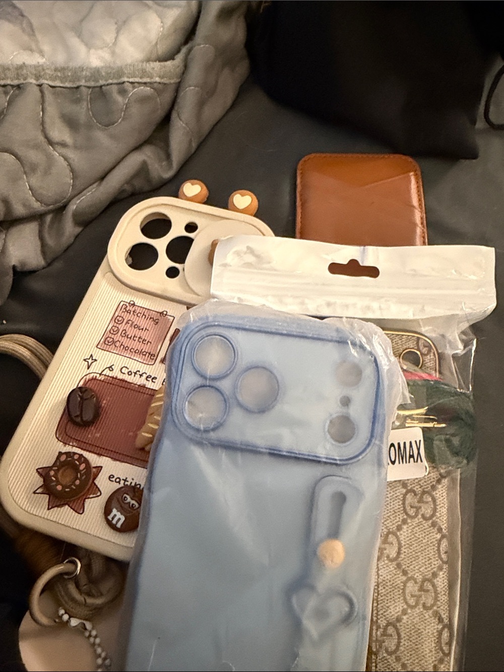 Multiple iphone 17 pro max cases